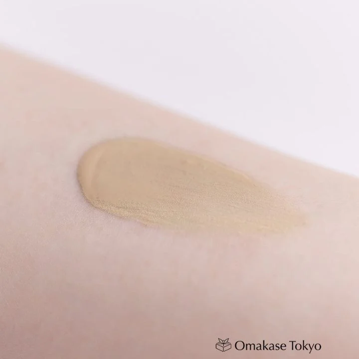 Chifure UV Liquid Foundation 34 Ochre 30ml Fragrance-Free - Image 3