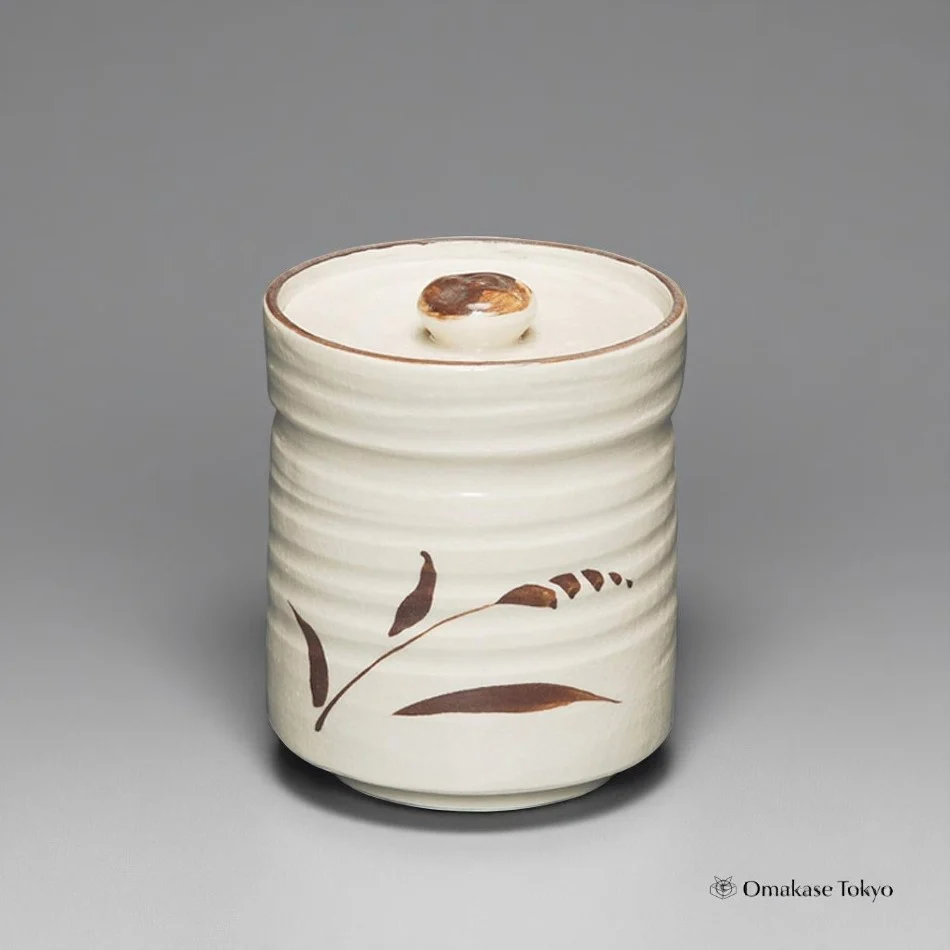 Goto Shino Style White Mizusashi Water Container Tea Ceremony