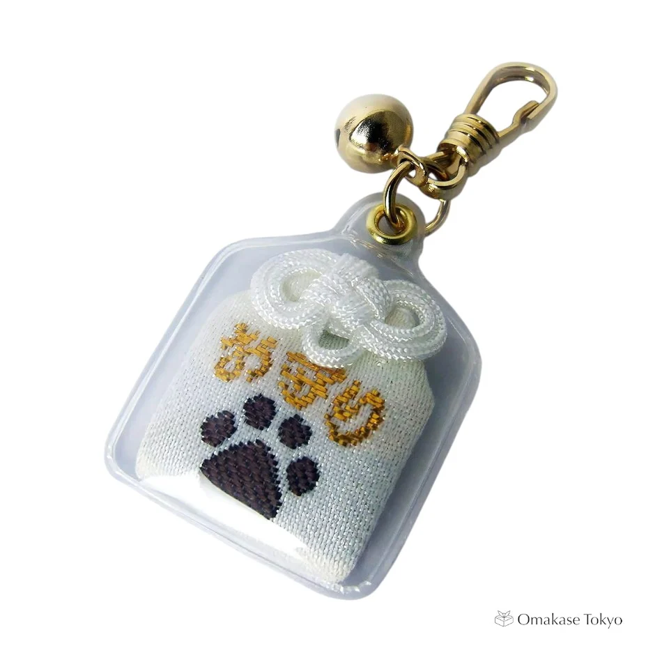 Shirasaki Hachimangu Pet Amulet Dark Brown - Image 3