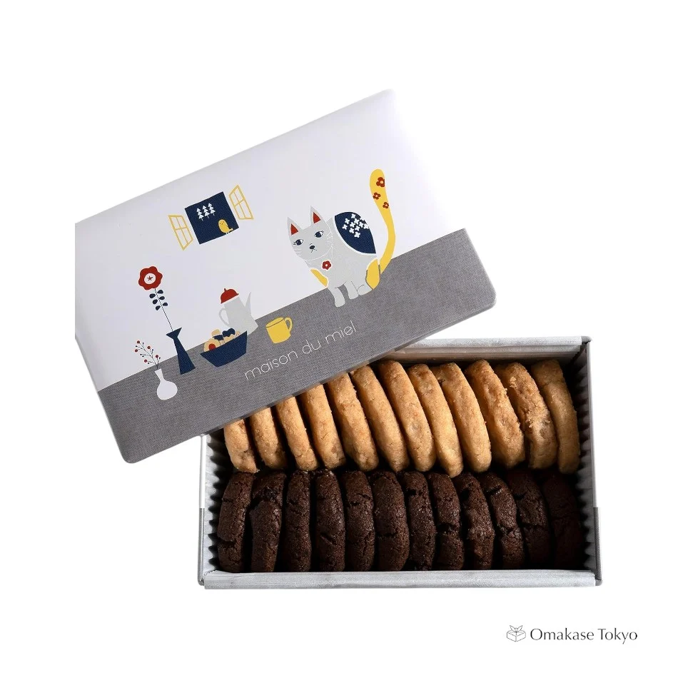 Premium Cat Sabre Cookie Tin Gift Set - Image 2